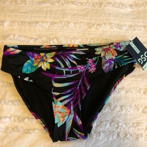 NWT DSG swim bottoms